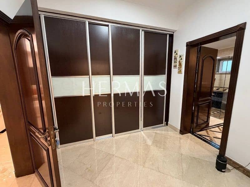 41 48. jpg