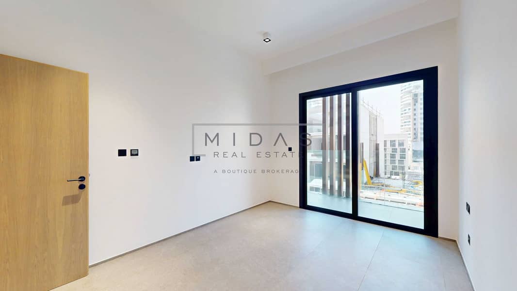 5 MIDAS-SH-Living-Unit-105-06242026_103337. jpg