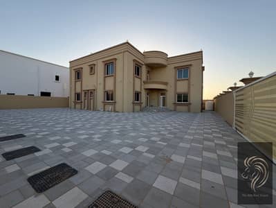 5 Schlafzimmer Villa zum zur Miete in Al Refaa, Ras Al Khaimah - 9c785a02-2bb9-491b-9473-57d392262a2f. jpg 5 Schlafzimmer Villa zum zur Miete in Al Refaa, Ras Al Khaimah - 9c785a02-2bb9-491b-9473-57d392262a2f. jpg