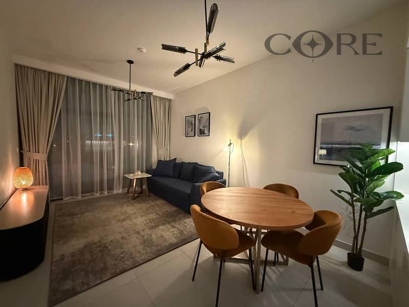 STUNNING FULLY FURNISHED 1BR APARTMENT - Image 3