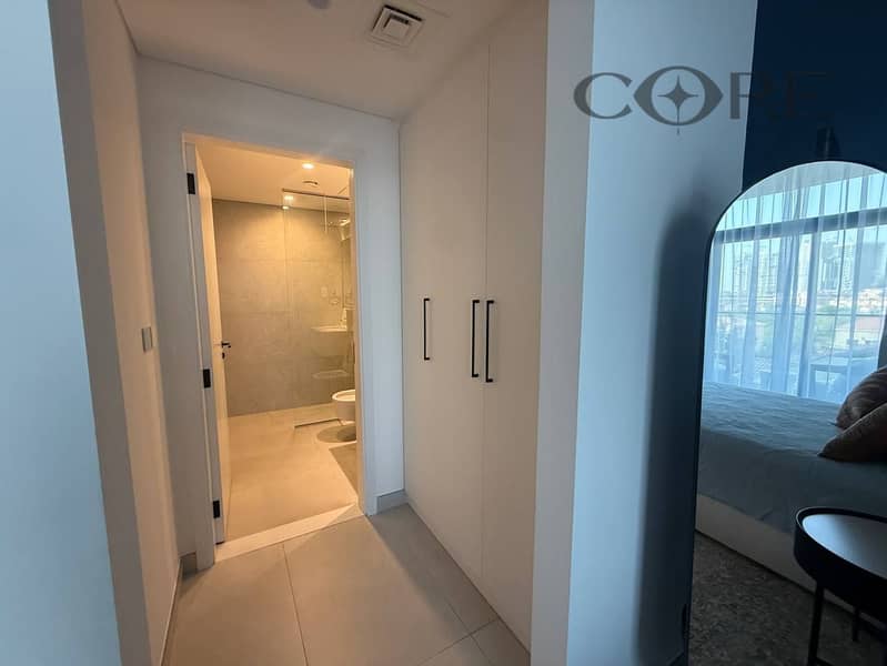 STUNNING FULLY FURNISHED 1BR APARTMENT - Image 9