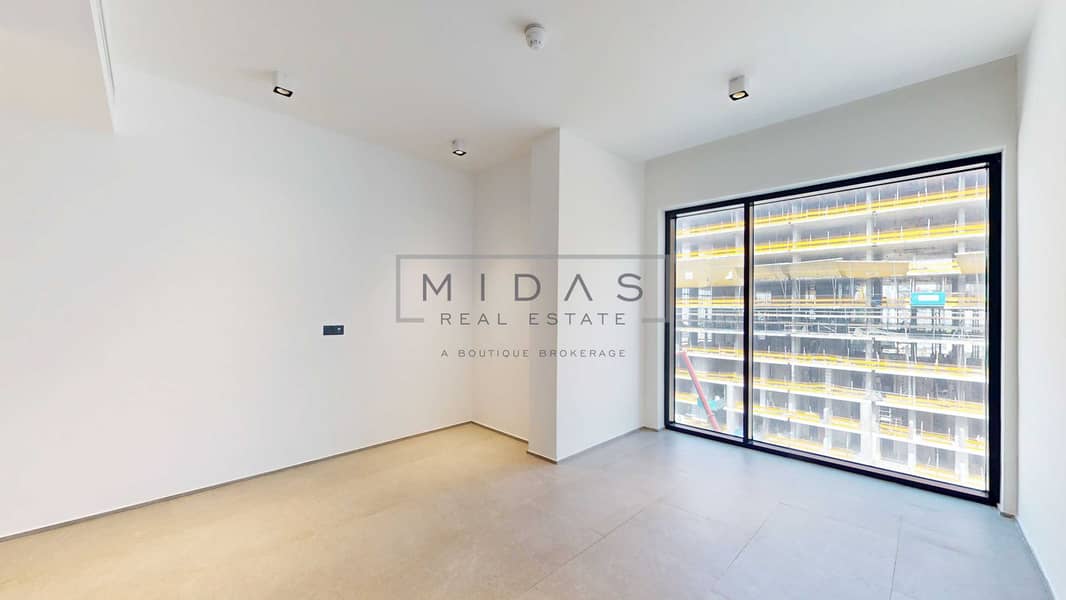 4 MIDAS-SH-Living-Unit-1012-06242026_100429. jpg