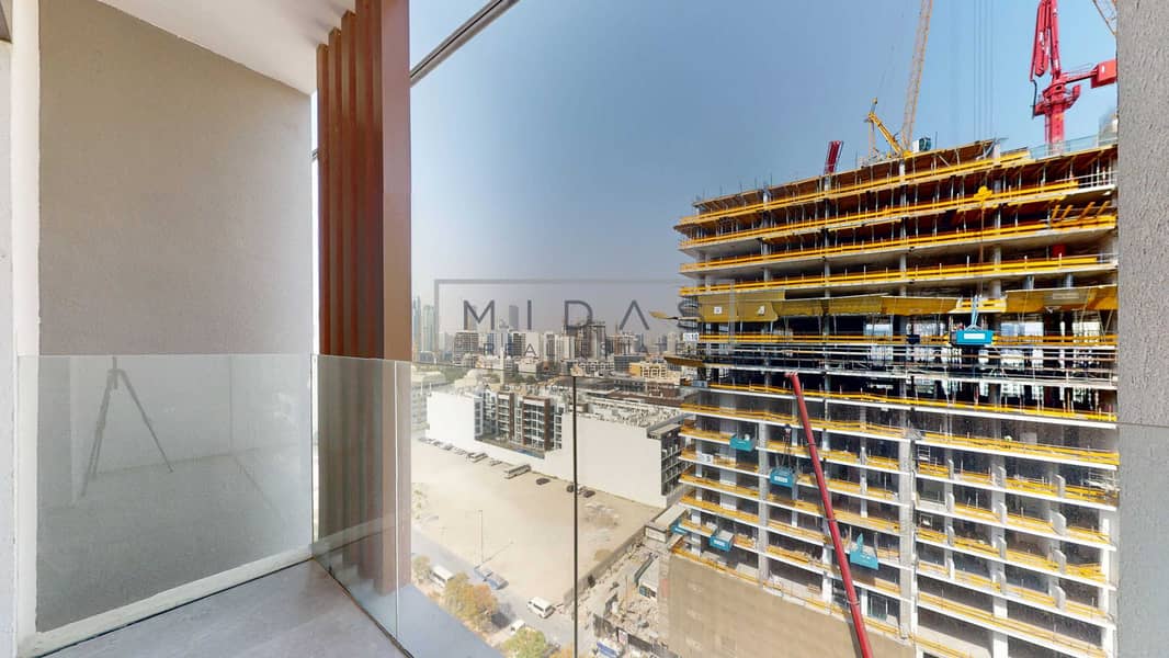 17 MIDAS-SH-Living-Unit-1012-06242026_100835. jpg