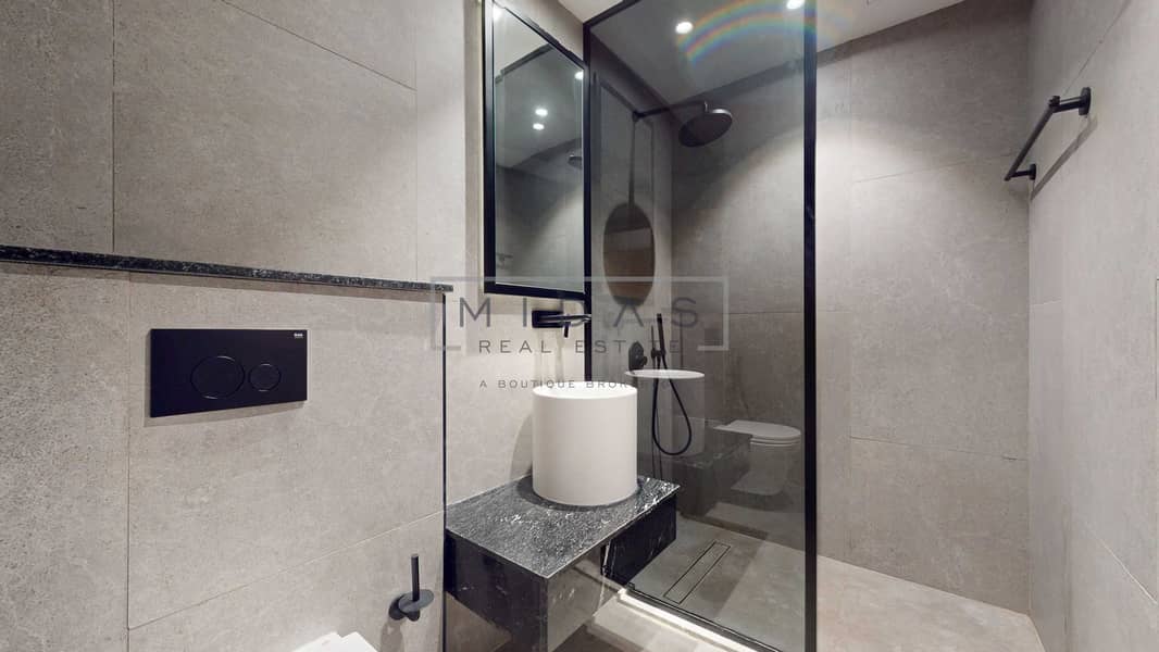 19 MIDAS-SH-Living-Unit-1012-06242026_100601. jpg
