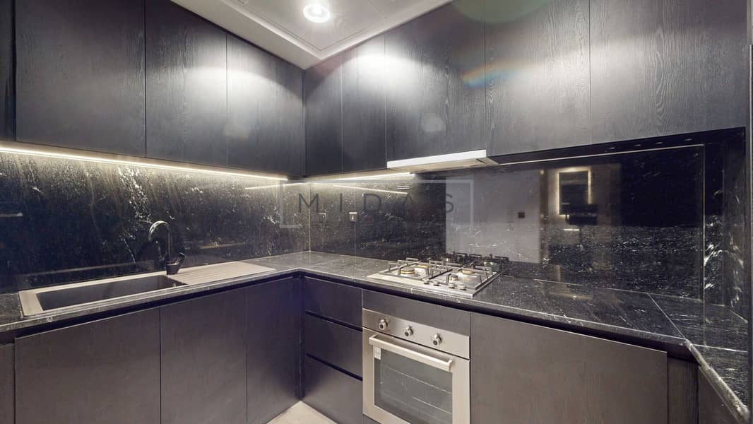 8 -MIDAS-SH-Living-Unit-413-06242026_110223. jpg