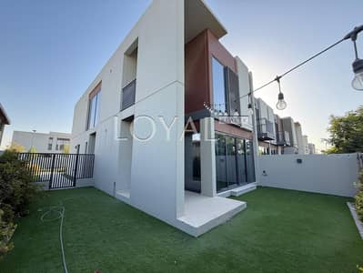 4 Schlafzimmer Townhouse zum zur Miete in Dubailand, Dubai - e8b9ddeb-0010-4a92-916a-9ddfb9337e23. jpg