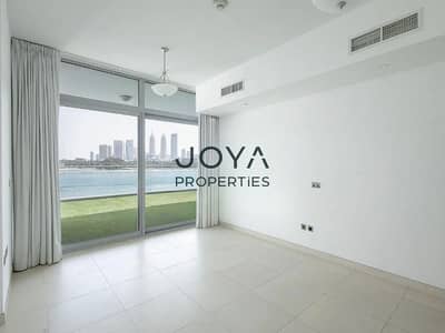 1 Bedroom Flat for Sale in Palm Jumeirah, Dubai - Luxury Palm Living-Azure Residence Waterfront View 1 Bedroom Flat for Sale in Palm Jumeirah, Dubai - Luxury Palm Living-Azure Residence Waterfront View