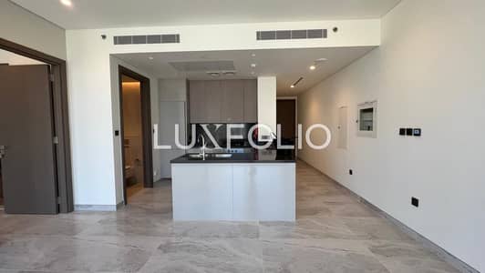 1 habitación Apartamento para en Alquiler en Business Bay, Dubai - Apartamento en Business Bay，Peninsula，Peninsula Five, 1 dormitorio, 125000 AED - 15692406