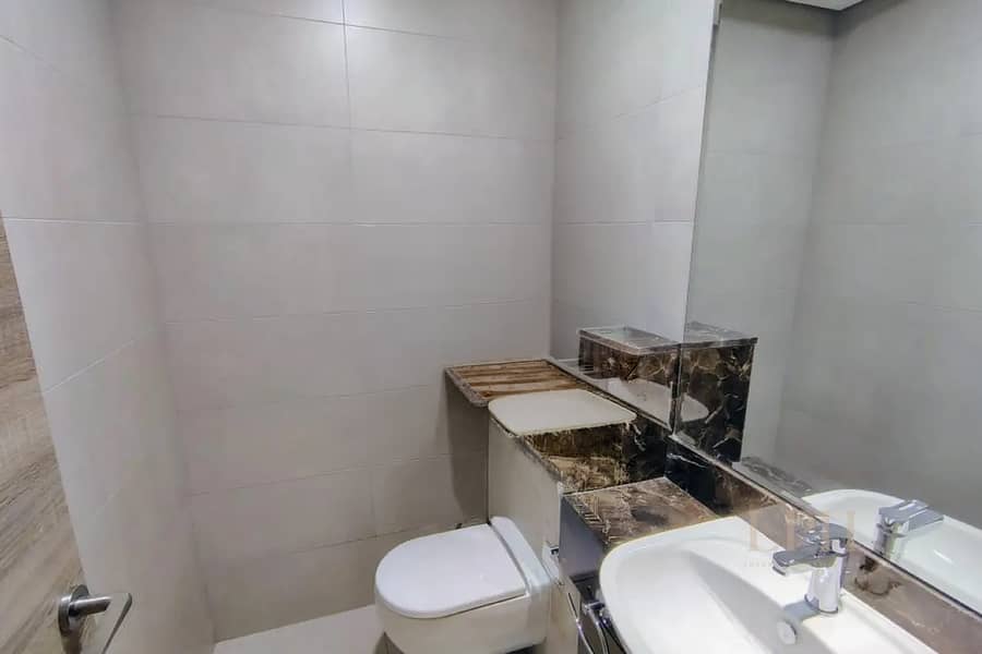 7 image_6