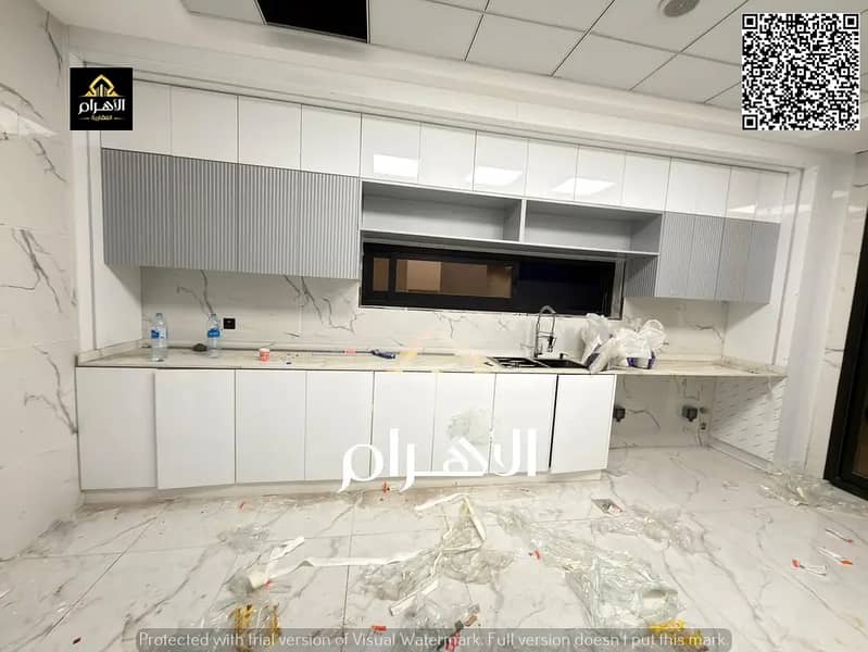 17 848990546-1066x800. webp