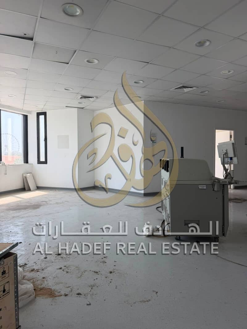 6months free floor with direct sea view, ideal for clinics, medical complexes, and Free AC Free parking Free contract attestation Payment in 4 install – pohled 3