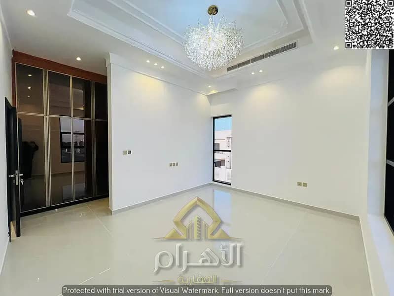 16 849364459-1066x800. webp