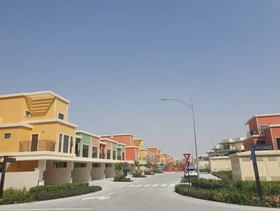 5 Camere Townhouse in Affitto a DAMAC Lagoons, Dubai - Villetta a schiera a DAMAC Lagoons,Portofino, 5 camere da letto, 285000 AED - 15674144 5 Camere Townhouse in Affitto a DAMAC Lagoons, Dubai - Villetta a schiera a DAMAC Lagoons,Portofino, 5 camere da letto, 285000 AED - 15674144