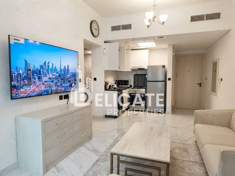 2 Living Room 1. jpg