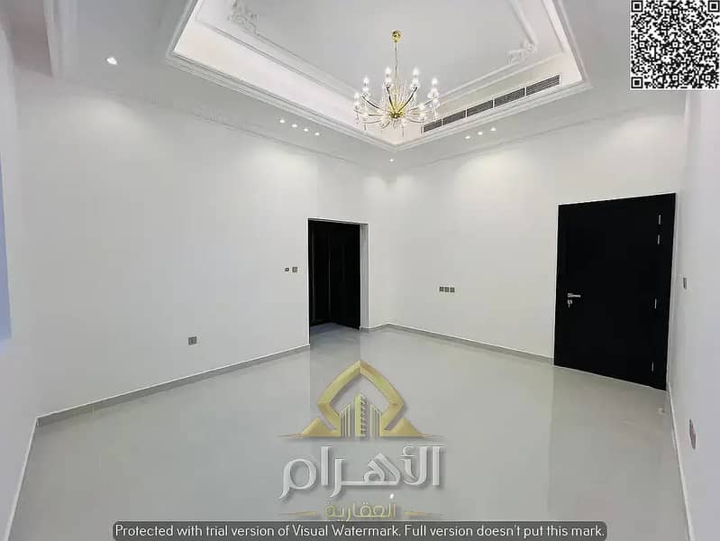 8 849383794-1066x800. webp
