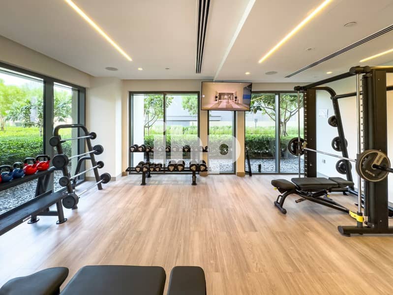 27 UNIT 607 BURJ ROYALE-17. jpg