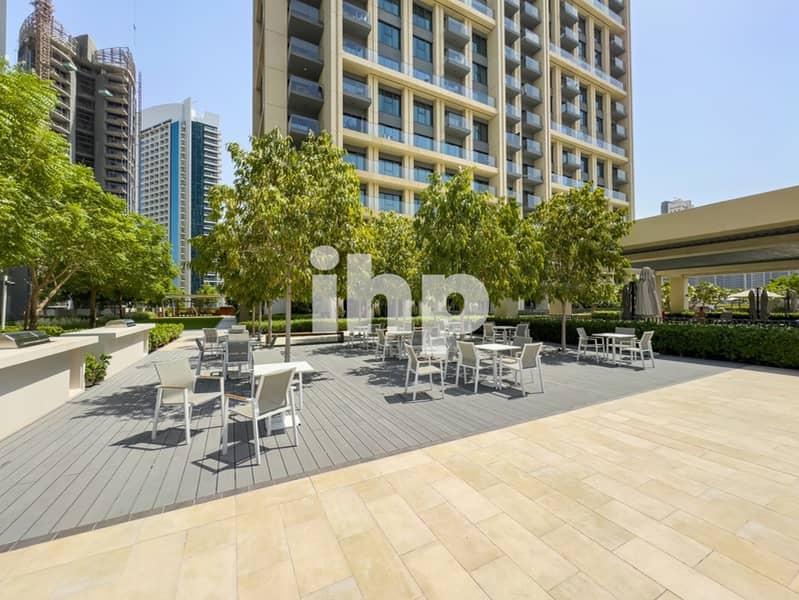 28 UNIT 607 BURJ ROYALE-18. jpg