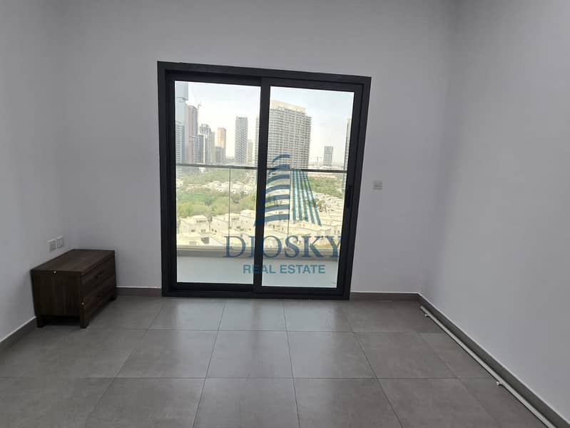 5 Image 5