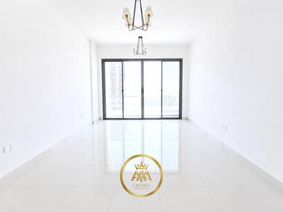 Appartement de 3 chambres à à louer à Tilal City, Sharjah - 19061f1c-b2e7-48b6-9d10-1ef17d247094. jpg Appartement de 3 chambres à à louer à Tilal City, Sharjah - 19061f1c-b2e7-48b6-9d10-1ef17d247094. jpg