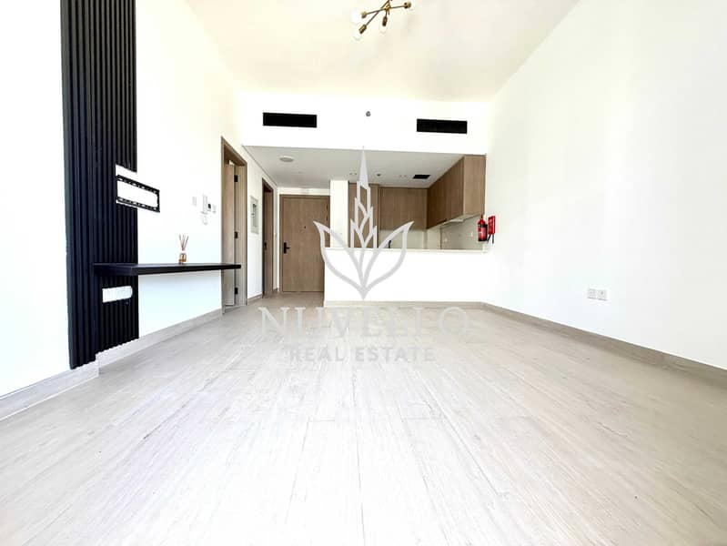 Apartamento en Dubai Studio City,Laya Heights, 1 dormitorio, 920000 AED - 15697724 Apartamento en Dubai Studio City,Laya Heights, 1 dormitorio, 920000 AED - 15697724