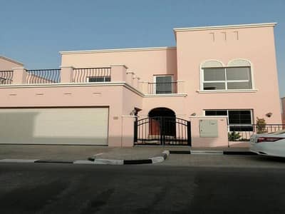 4 Schlafzimmer Villa zum zur Miete in Nad Al Sheba, Dubai - b0248ee7-e565-45dd-8556-dfba0609330f. jpg 4 Schlafzimmer Villa zum zur Miete in Nad Al Sheba, Dubai - b0248ee7-e565-45dd-8556-dfba0609330f. jpg