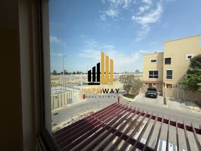 5 Camere Townhouse in vendita a Al Raha Gardens, Abu Dhabi - WhatsApp Image 2025-04-25 at 12.23. 42 PM (1). jpeg 5 Camere Townhouse in vendita a Al Raha Gardens, Abu Dhabi - WhatsApp Image 2025-04-25 at 12.23. 42 PM (1). jpeg