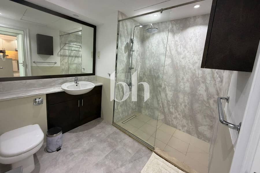 8 images image img