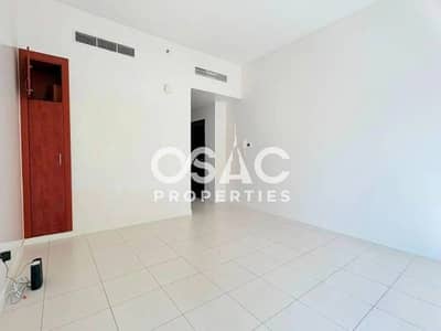 Studio for Rent in Dubai Marina, Dubai - Next to the Metro | Pool View | Unfurnished