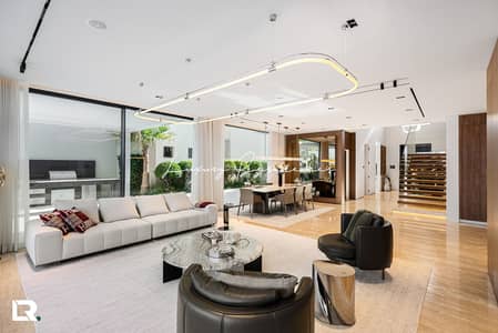 5 Schlafzimmer Villa zum zum Verkauf in Palm Jumeirah, Dubai - DSC07347-MLS. jpg