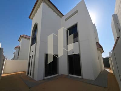 Villa de 4 chambres à à vendre à Al Shamkha, Abu Dhabi - WhatsApp Image 2026-06-12 at 4.58. 01 PM. jpeg Villa de 4 chambres à à vendre à Al Shamkha, Abu Dhabi - WhatsApp Image 2026-06-12 at 4.58. 01 PM. jpeg