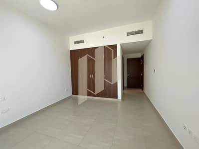 2 habitaciones Apartamento para en Alquiler en Al Raha Beach, Abu Dhabi - WhatsApp Image 2026-06-23 at 12.17. 37 PM (2). jpeg