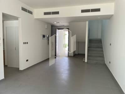 3 Camere Townhouse in vendita a Yas Island, Abu Dhabi - WhatsApp Image 2025-04-02 at 09.52. 19. jpeg 3 Camere Townhouse in vendita a Yas Island, Abu Dhabi - WhatsApp Image 2025-04-02 at 09.52. 19. jpeg