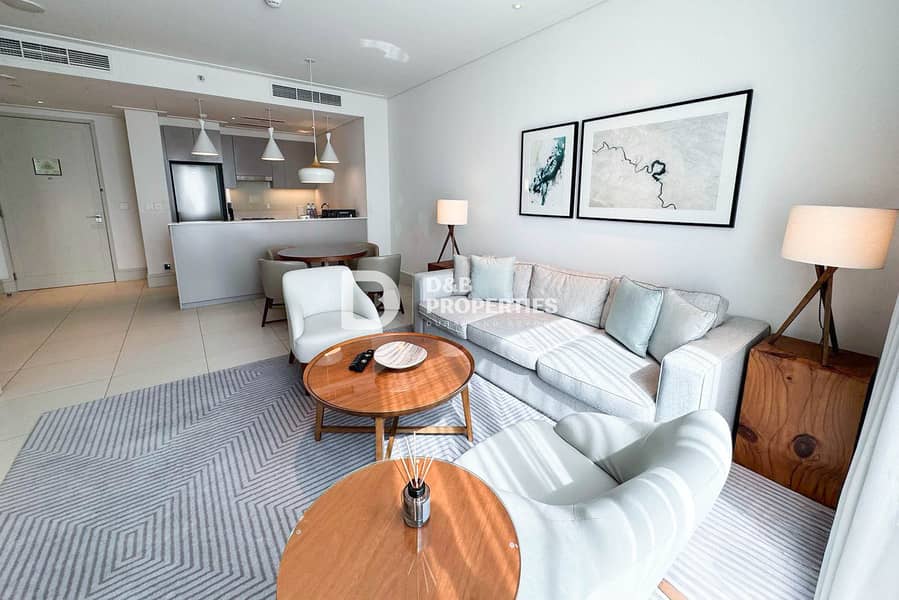 High Floor | Vacant 24th July | Luxury Living High Floor | Vacant 24th July | Luxury Living