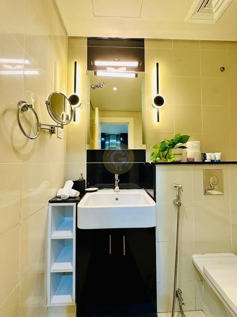 16 c162ffab-2a30-4ea0-aac8-764dd9234fad. JPG