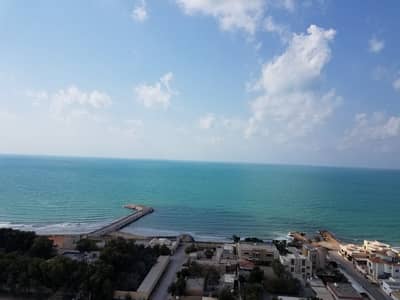 شقة بمنطقة الدهان -رأس الخيمة نظيفة و لائقة لأغرا ض السكن العائلي، تبريد مركزي مجاني، موقف سيارة. شقة بمنطقة الدهان -رأس الخيمة نظيفة و لائقة لأغرا ض السكن العائلي، تبريد مركزي مجاني، موقف سيارة.