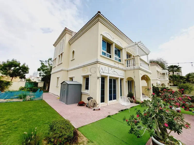 Prime Location | Stunning Garden | Available