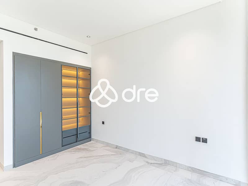 9 DRE04081. JPG