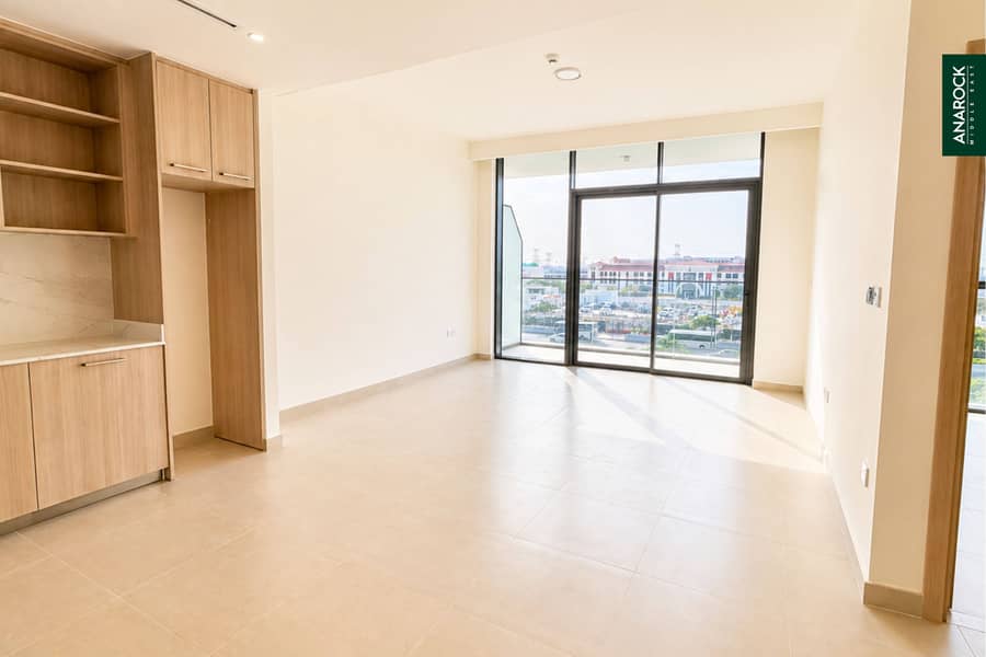 Brand New | Boulevard View | Ready To Move Brand New | Boulevard View | Ready To Move
