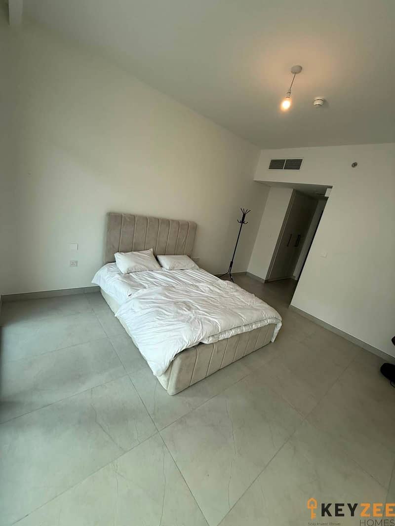FURNISHED - READY TO MOVE IN - MODERN LAYOUT - Image 7