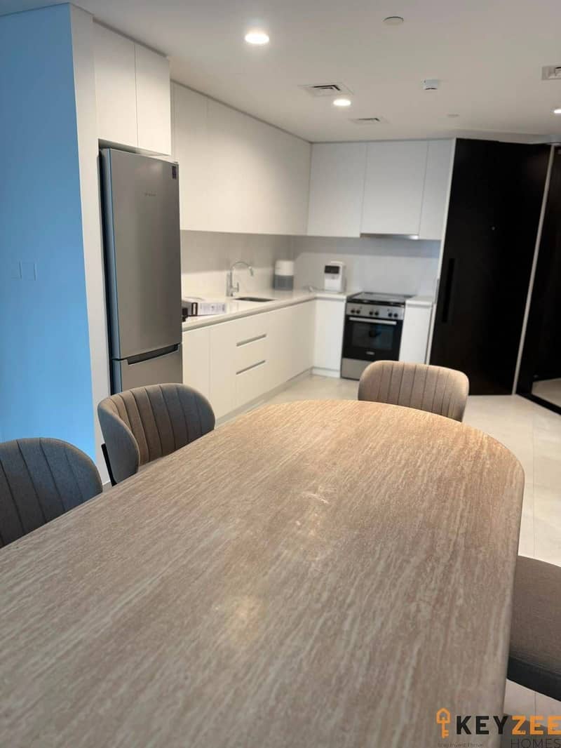 FURNISHED - READY TO MOVE IN - MODERN LAYOUT - Image 8