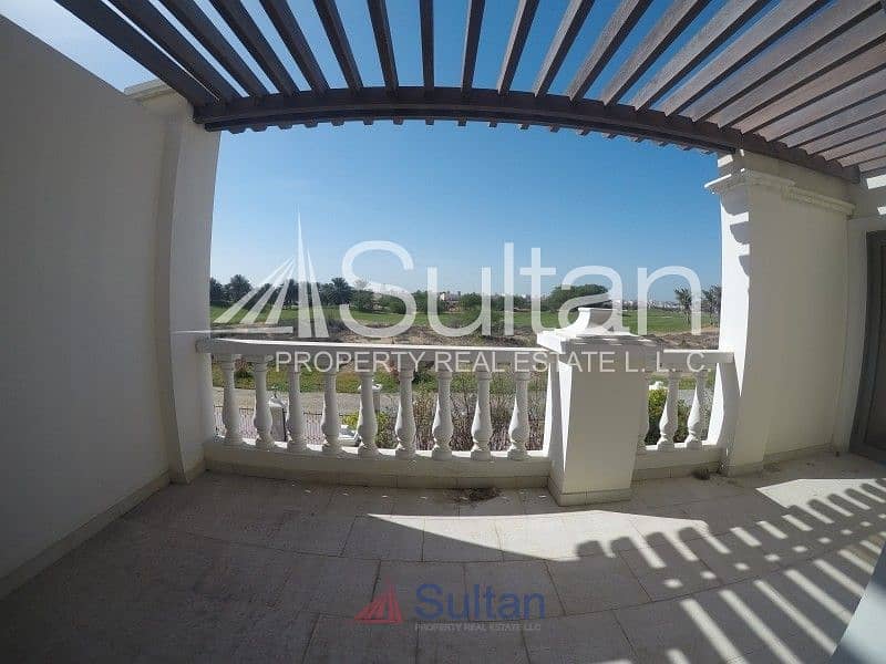 Stunning 4 Bedroom Golf & Lagoon View Near The Beach Stunning 4 Bedroom Golf & Lagoon View Near The Beach