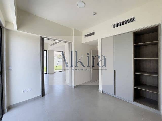 4 image_3