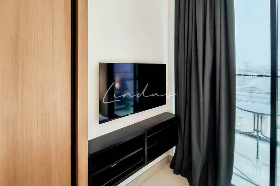 11 images image img