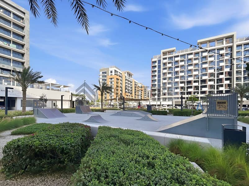 21 Azizi Riviera (2). jpg
