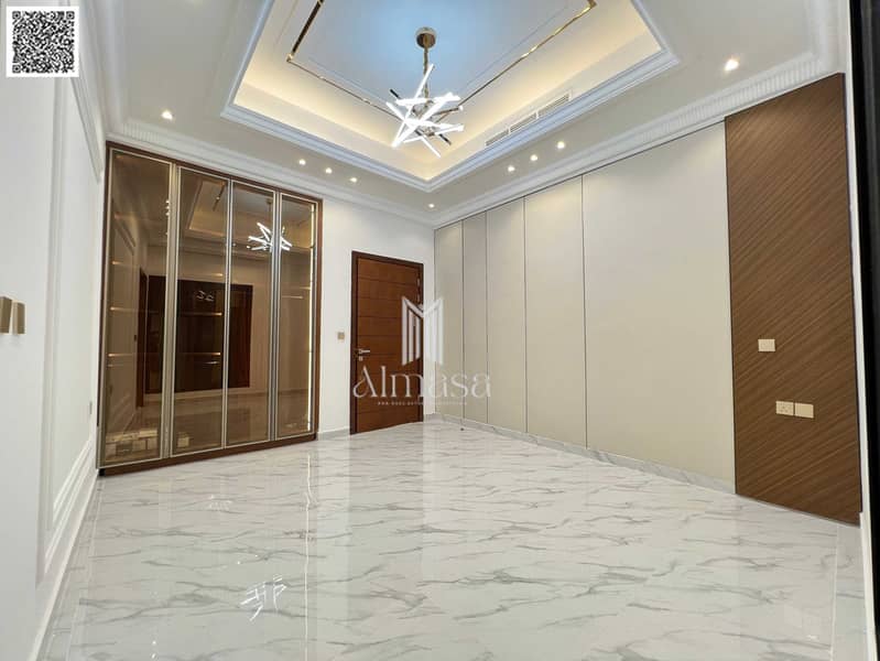 16 IMG_2303. jpg