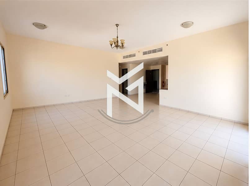 16 03_living_room_no_watermark. png