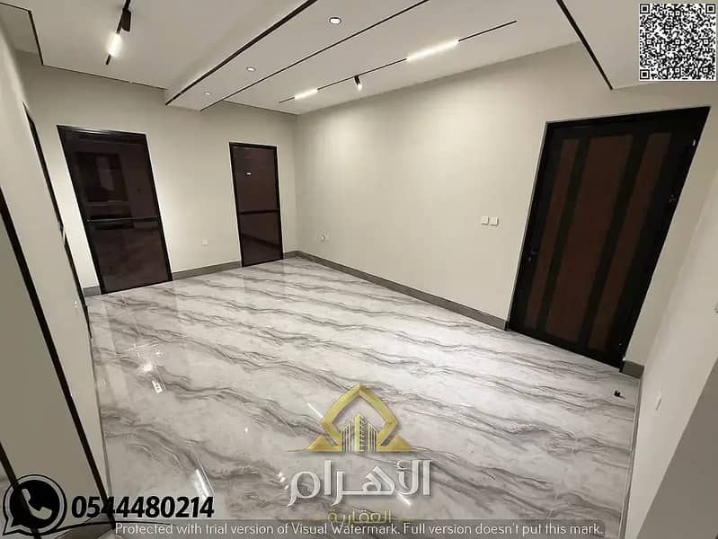 19 849587983-1066x800. webp