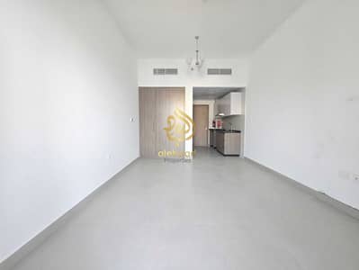 Estudio para en Alquiler en International City Phase 2 (Warsan 4), Dubai - 20260522_175613. jpg