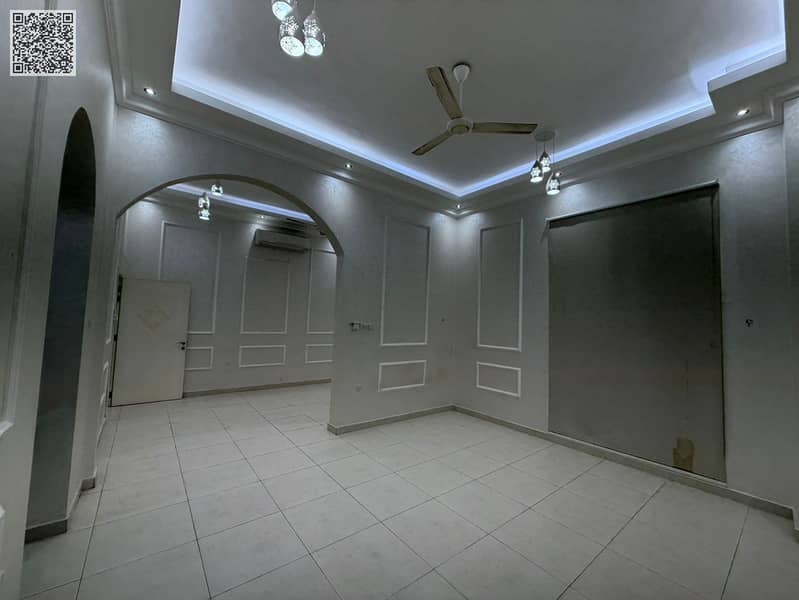 13 a8f70356-7a88-4730-91a0-deb7b75eeaf3. jpg