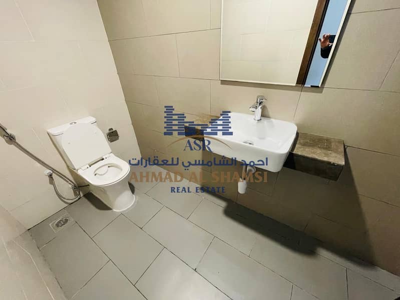 6 f1719a85-89c1-4bd6-b504-5ff91bb690ea. jpg